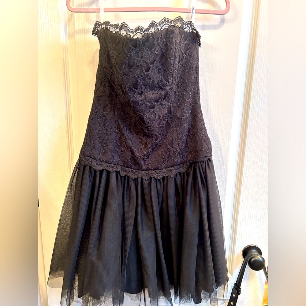 Gently Loved Shoshanna Strapless Cocktail Dress